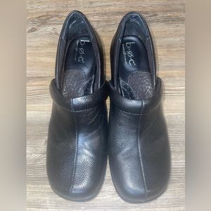 Born Concept black leather clogs size 9